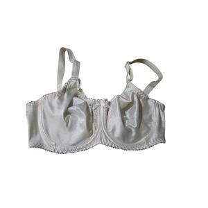 Bali Underwired Bra 36D Womens Cream Non Padded Adjustable Straps Lace